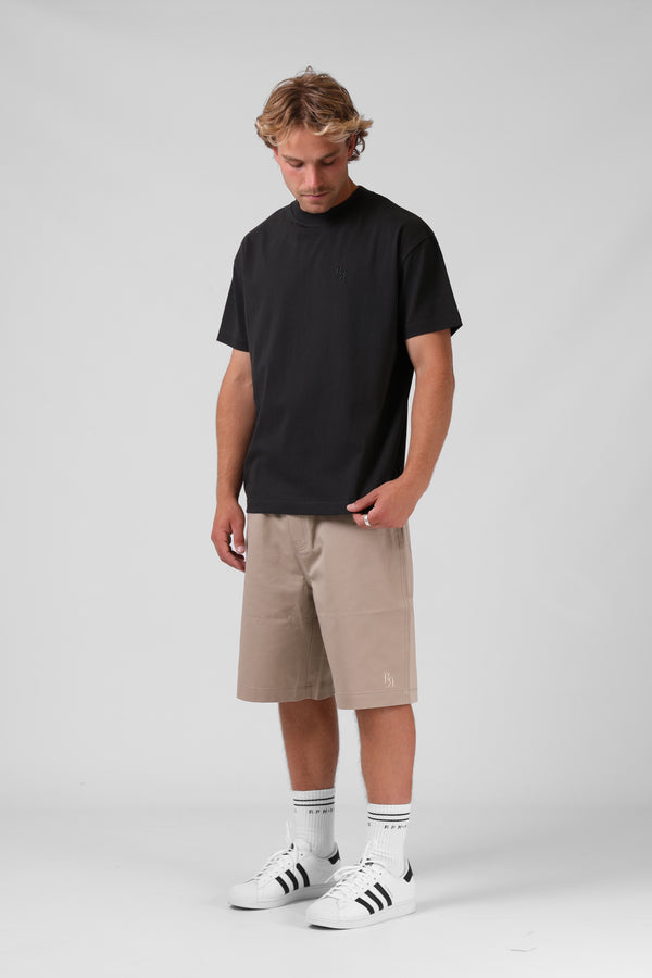 Form Tee - Old Black