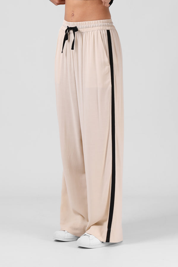 Miila Pant - Oatmeal