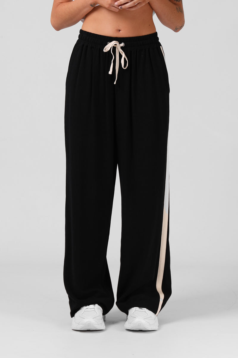 Miila Pant - Black